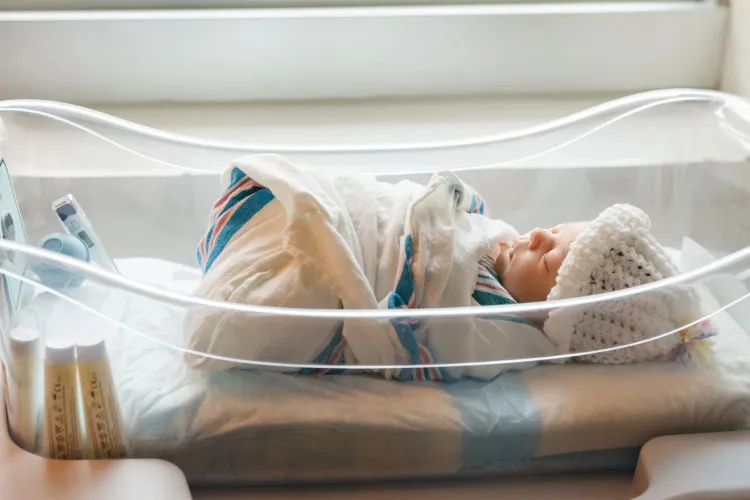 Scandal medical uriaș în Europa: Aproape 200 de copii s-au născut cu risc major de cancer, după ce un donator avea o mutație genetică nedepistată