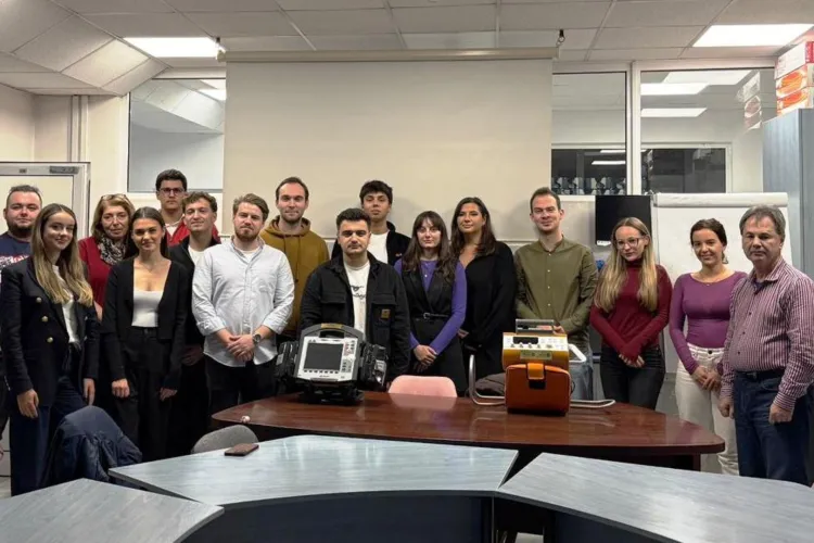 Rotaract aduce spiritul sărbătorilor în spitalele clujene: Echipamente medicale ultramoderne pentru UPU-SMURD și investiții majore în secțiile SCJU