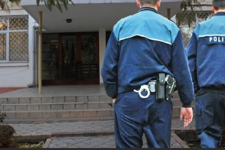 Caz grav de agresiune într-un liceu din Cluj: Doi elevi de 15 ani, puși sub control judiciar după ce au bătut crunt un coleg. L-au lovit și cu cârja