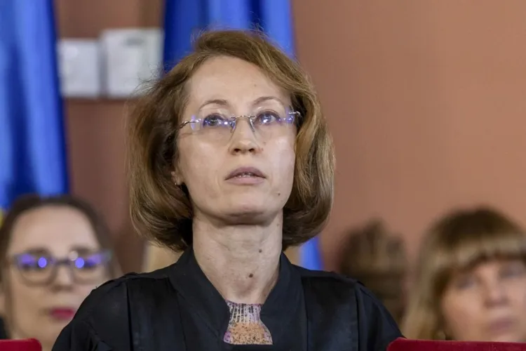 Primul mesaj public al Ralucăi Moroșanu, judecătoarea-erou care a și-a confruntat șefii, în direct: „Am foarte multe mesaje și apeluri”