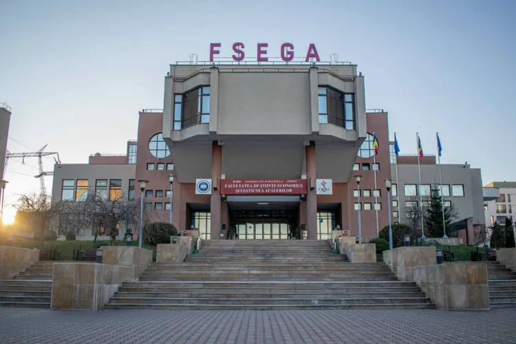 Scandal la FSEGA Cluj! Studenții acuză conducerea că a pus 7 examene în  5 zile și mușamalizează stresul: „M-am pregătit pentru evaluări cu calmante!”