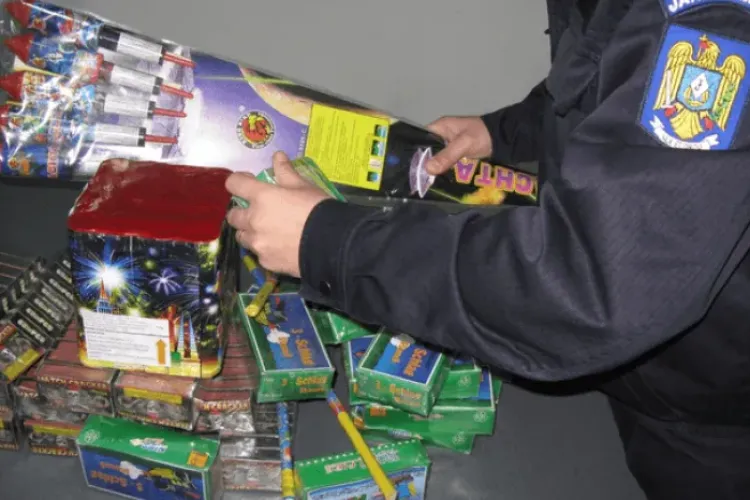 Percheziții de amploare! Polițiștii au ridicat 600 de kilograme de artificii periculoase 