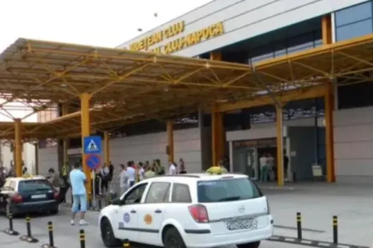 Pericol rutier pe drumul către Aeroportul din Cluj-Napoca! Șoferii trag un semnal de alarmă: „Reprezintă un pericol grav”