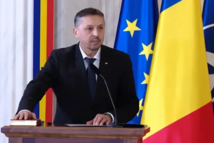 După reacțiile din spațiul public, ministrul Daniel David mai acordă o săptămână pentru programa de Limba Română