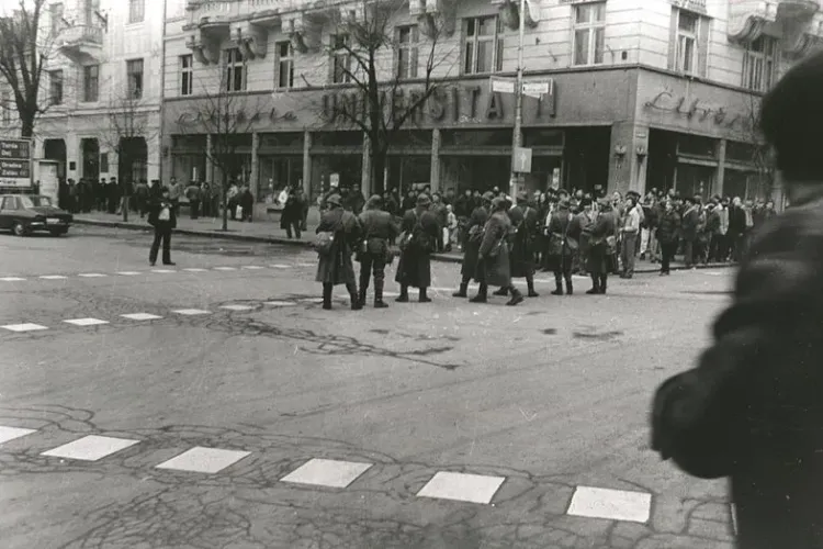 CNSAS trage un semnal de alarmă: pe internet circulă narative false despre Revoluția din 1989. Românii sunt intoxicați cu propagandă: „Teorii, conspirații”