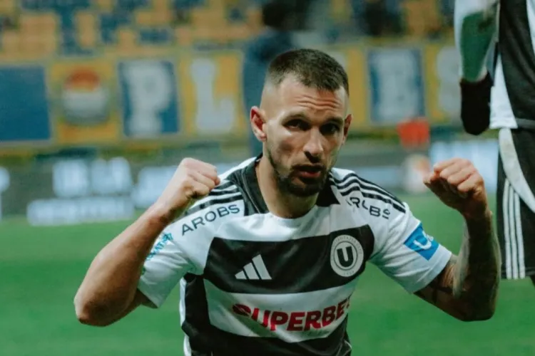 Victorie clară pentru „Șepcile roșii” contra Petrolul: „U” Cluj pleacă cu toate punctele de la Ploiești și visează tot mai mult la play-off