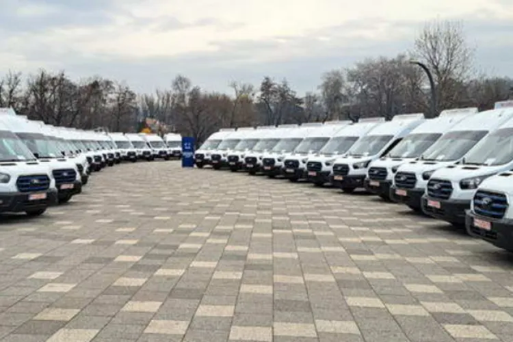 Percheziții și anchetă DNA în cazul microbuzelor școlare cumpărate la suprapreț. Suspiciuni de fraudă de 150 milioane de euro