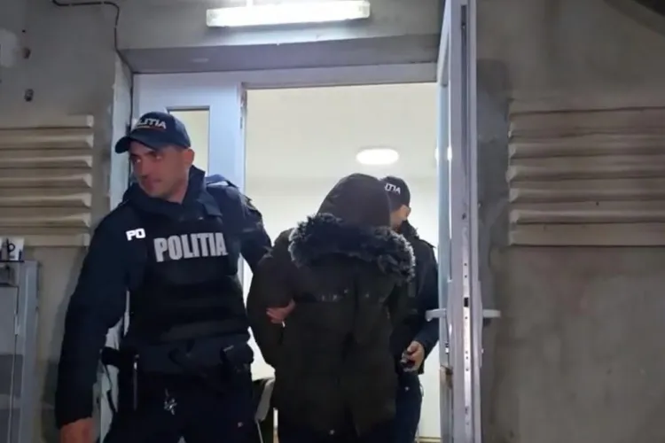 Geamuri sparte și pagubă uriașă în Cluj! Un bărbat de 48 de ani prins după ce a distrus geamurile unei mașini și a provocat un prejudiciu de 11.000 de lei