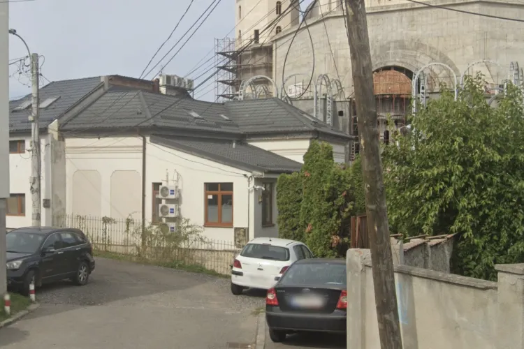 Revoluție în trafic la Cluj! Accesul non-locatarilor ar putea fi restricționat între 7 și 9 dimineața pe o stradă din oraș