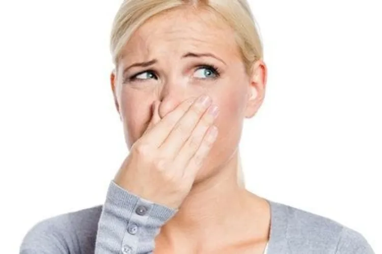 Clujenii se plâng de mirosurile insuportabile din oraș care persistă chiar și iarna: „Nu pot aerisi apartamentul din cauza mirosului îngrozitor!”