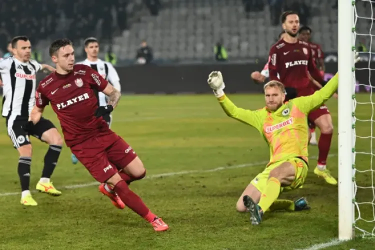 Universitatea Cluj, gata să-l vândă pe unul dintre cei mai buni jucători din lot! „Șepcile roșii” cer o „avere” pentru transfer 