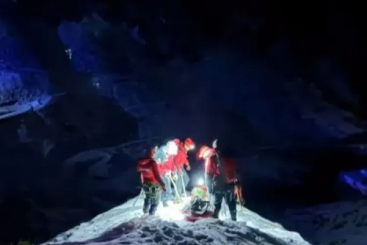 Accidentele pe munte scapă de sub control! Ce trebuie să faci ca să salvezi o viață până ce ajung salvamontiștii 