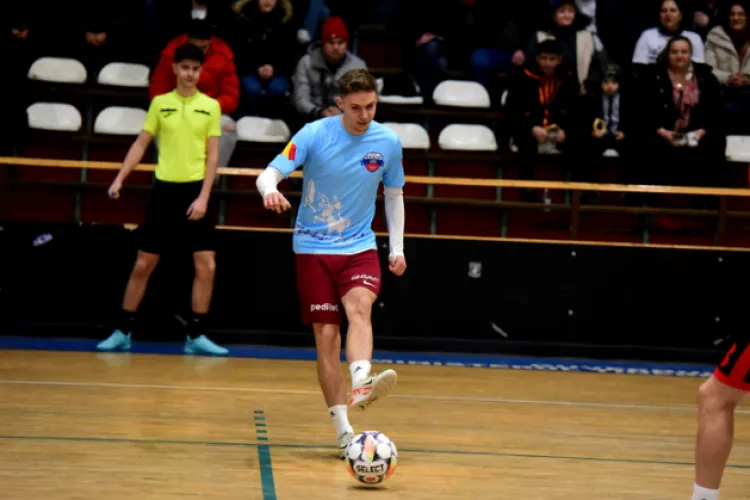 Unde a fost surprins Louis Munteanu după scandalul tricoului FCSB. Atacantul CFR Cluj încearcă să stingă focul