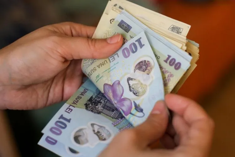 Veste bună pentru cei cu credite în lei! ROBOR la 3 și 6 luni și IRCC scad, iar dobânzile se ajustează ușor: Ce trebuie să știi acum