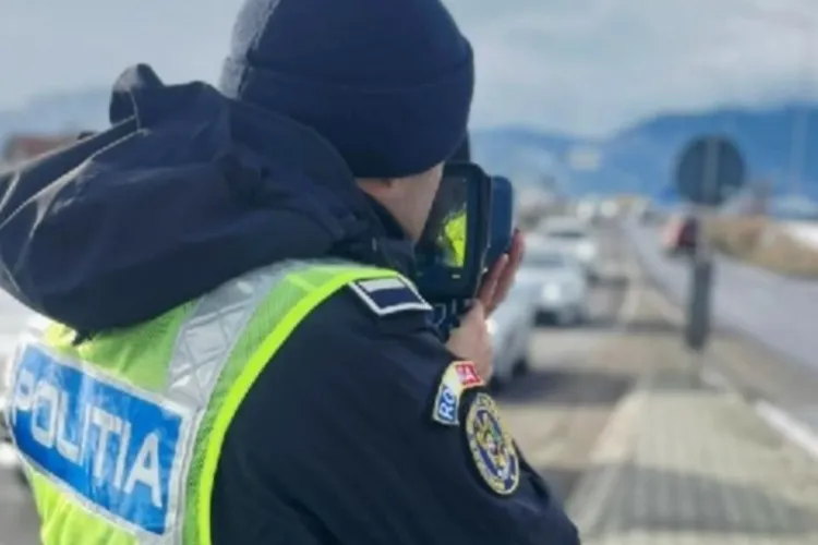 Mesajul dur al Poliției Române după ce un tânăr de 18 ani a fost oprit cu o viteză amețitoare pe drumurile publice: „Nu e ghinion, e prevenție!”