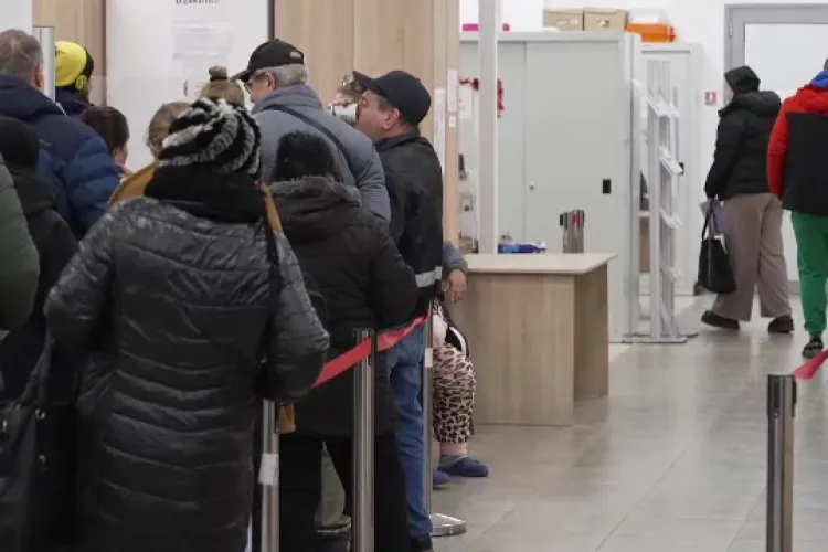 Clujenii s-au grăbit să plătească taxele: peste 1.400 de plăți în primele două ore. A fost „coadă” mare și în mediul online în prima zi la ghișeu