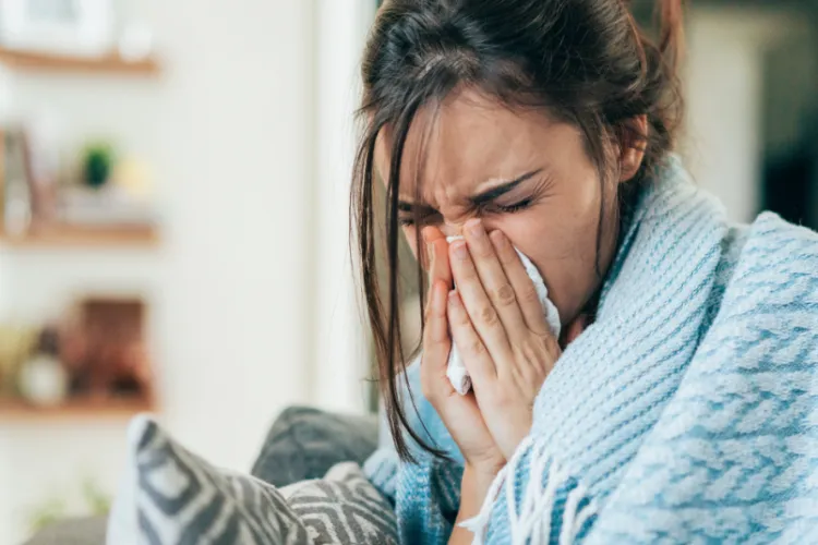 O femeie din Cluj, primul deces din țară cauzat de gripa din acest sezon. Situație de alertă epidemiologică