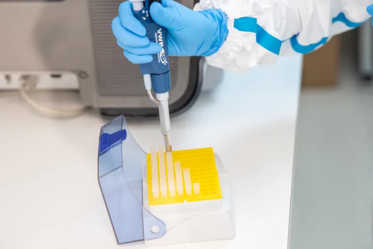 Un clujean a pierdut lupta cu virusul AH3! Două decese noi raportate, iar județul Cluj se află printre cele mai afectate