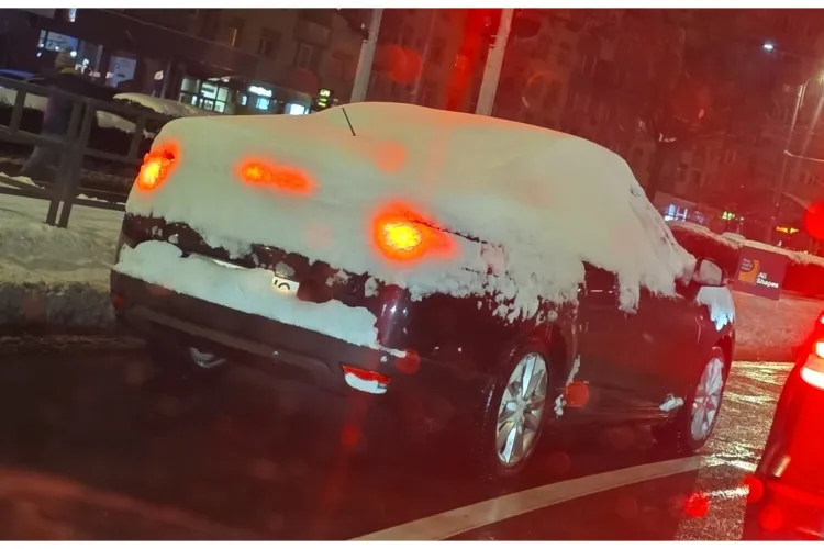 Culmea ipocriziei la Cluj! Șoferii se plâng că drumurile nu sunt curățate, dar nu își curăță propria mașină: „La ăștia trebuie anulat permisul”