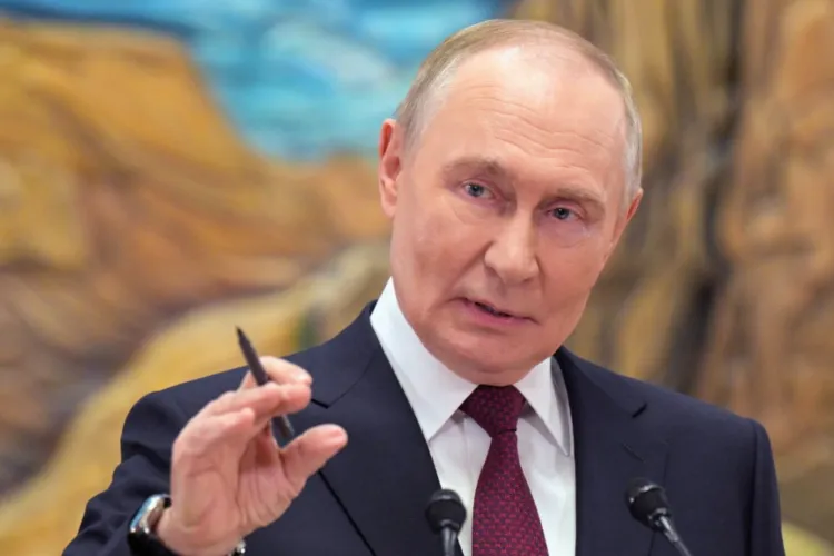 Profesorul clujean Adrian Papahagi anunță înfrângerea Rusiei în Ucraina și e convins de un lucru: „Nu poate domina Europa, miza Americii este China”