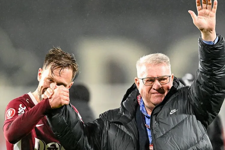 Ca la Liga a 3-a. Lăsat acasă, un fotbalist de la CFR a primit un telefon și a fost chemat de urgență în cantonamentul din Spania