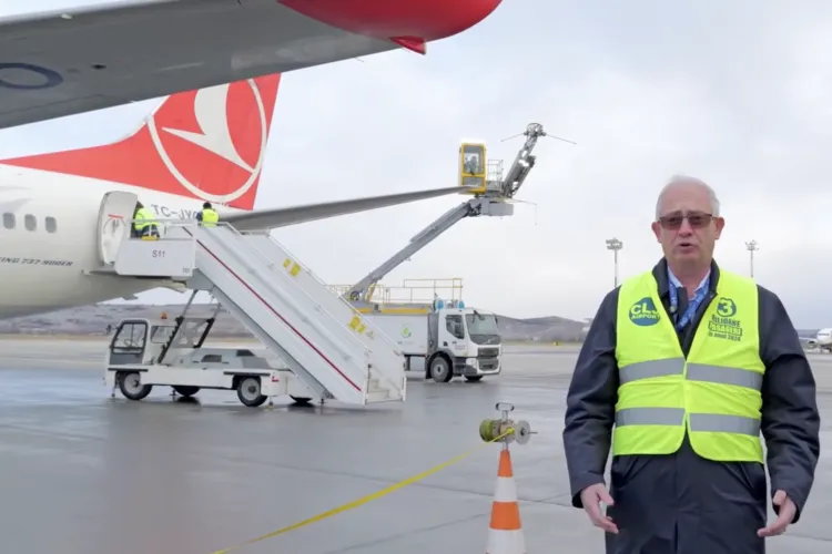 VIDEO. Anul Nou începe în forță la Aeroportul „Avram Iancu” din Cluj! Peste 40 de zboruri chiar din 1 ianuarie 2026. Ce spune David Ciceo despre noul an