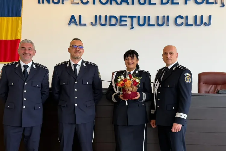 Final de carieră emoționant la IPJ Cluj: Patru polițiști retrasați primesc recunoștința comunității și plachete de onoare pentru devotament!