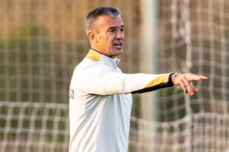 CFR Cluj a anulat meciul amical cu Atzeneta UE. Care este motivul pentru care echipa clujeană nu va mai juca disputa