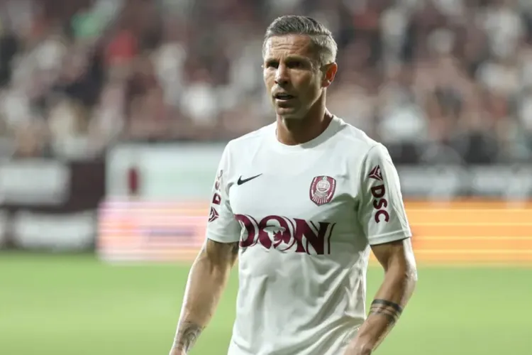 CFR Cluj i-a decis soarta lui Ciprian Deac. Ce îi rezervă viitorul fotbalistului în vârstă de 39 de ani, lăsat acasă înainte de cantonamentul din Spania