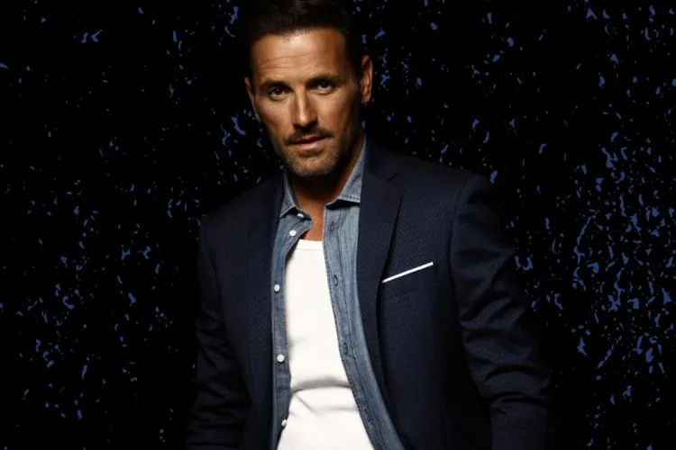 Unul dintre cele mai așteptate concerte ale anului aduce public din toată țara la Oradea: Nikos Vertis, LIVE! Nu rata un concert de zile mari!