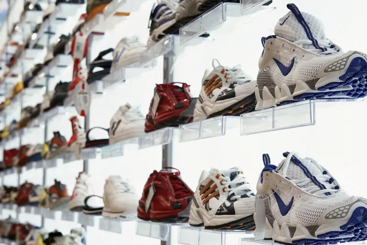 Un clujean a primit o pedeapsă de ani grei de închisoare după ce a furat o pereche de „adidași”. De ce a fost judecat atât de aspru