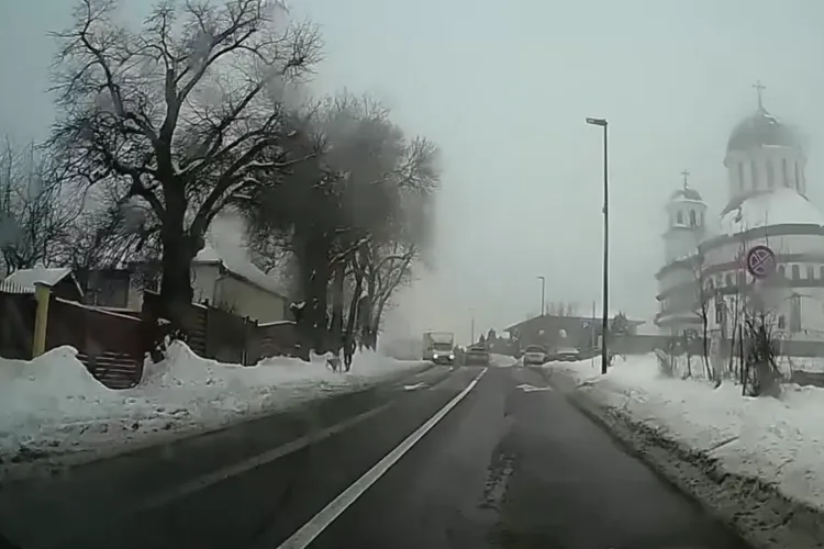 VIDEO. Șofer periculos surprins repetat în traficul din Cluj: „Era să facă accident în fața mea. Alta dată aproape că s-a băgat în mine. Fiți atenți!”