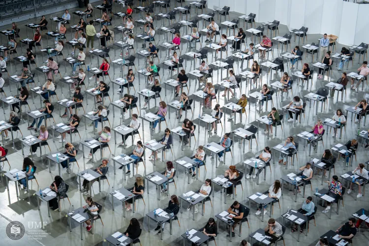 Vrei să fii student la UMF Cluj? Înscrie-te la presimularea examenului de admitere din acest an. Testează-ți cunoștințele și vezi unde mai ai de lucru