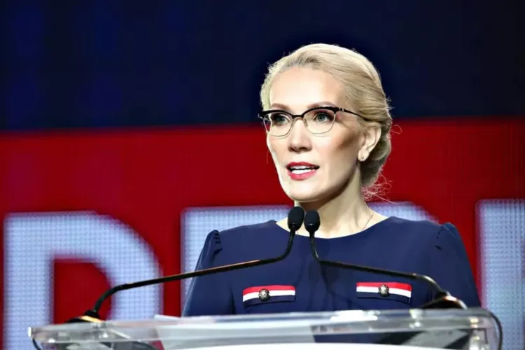 Deputatul clujean Ramona Ioana Bruynseels e revoltată pe CCR: „Le-a luat doar câteva minute să anuleze alegerile, să-l interzică pe Georgescu”