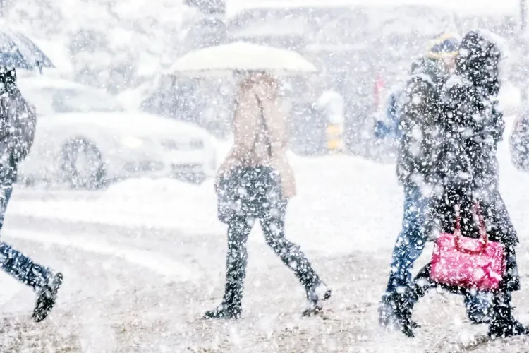 Au crăpat pietrele într-o localitate din județul Cluj. A fost înregistrat un record negativ: -19 grade Celsius. Doar la Ciuc au fost -21