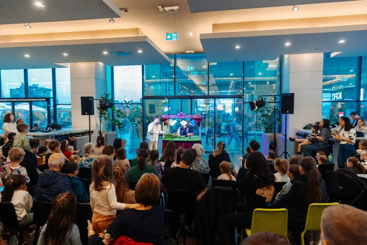 Weekend de poveste pentru cei mici: Marionetele urcă pe scenă la Iulius Mall Cluj, cu spectacole interactive și acces gratuit pentru întreaga familie