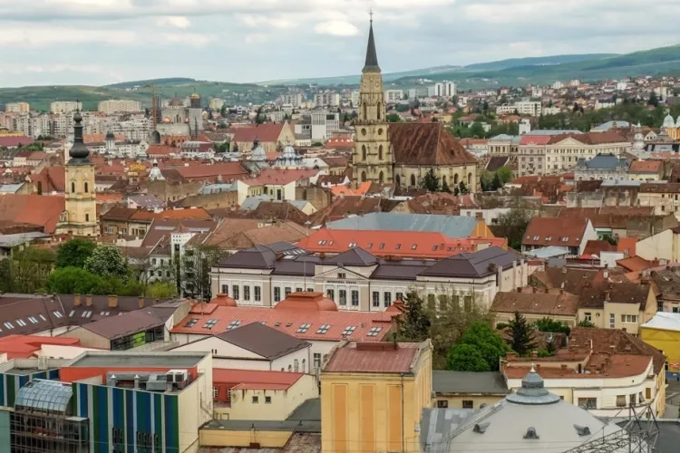 Viața în Cluj, un test de răbdare: Un clujean s-a săturat de fațada frumoasă a orașului: „Dacă eram mai tânăr plecam”