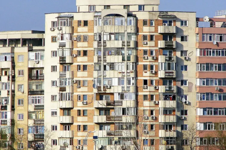 România, campioana Europei la proprietari de locuințe! Peste 94% dintre români au casa lor, dar trăiesc înghesuiți, arată datele Eurostat
