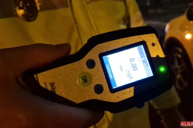 Șofer din Cluj s-a urcat la volan chiar dacă era aproape de comă alcoolică! Inconștiența lui a pus în pericol vieți nevinovate: Cât a avut alcoolemie