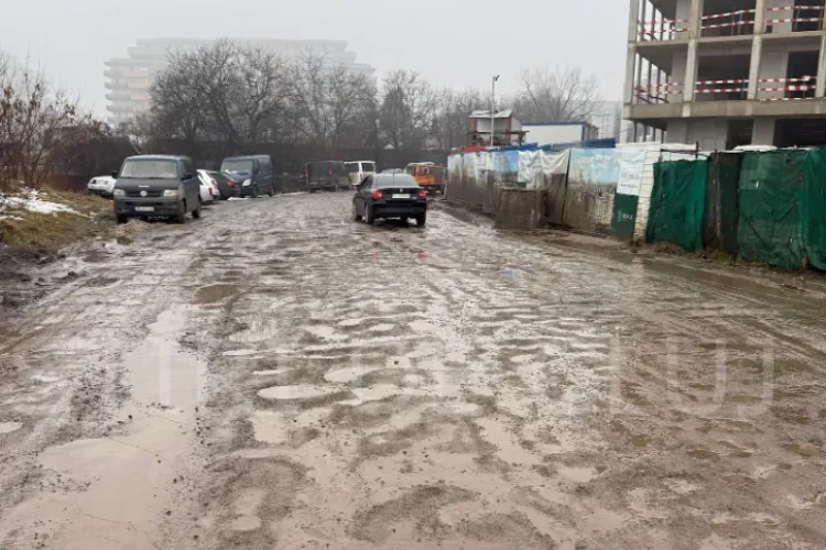 Străzile Soporului, sub asediul gropilor! Locuitorii cer măsuri de urgență: „Intervențiile planificate nu sunt suficiente”