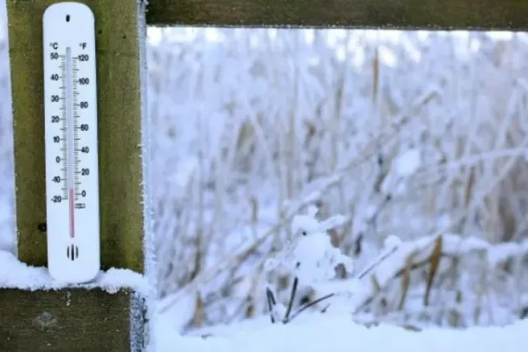 Alertă de ger! Pompierii avertizează: Temperaturile scad până la -20°C și există riscuri majore: „Este esențial”