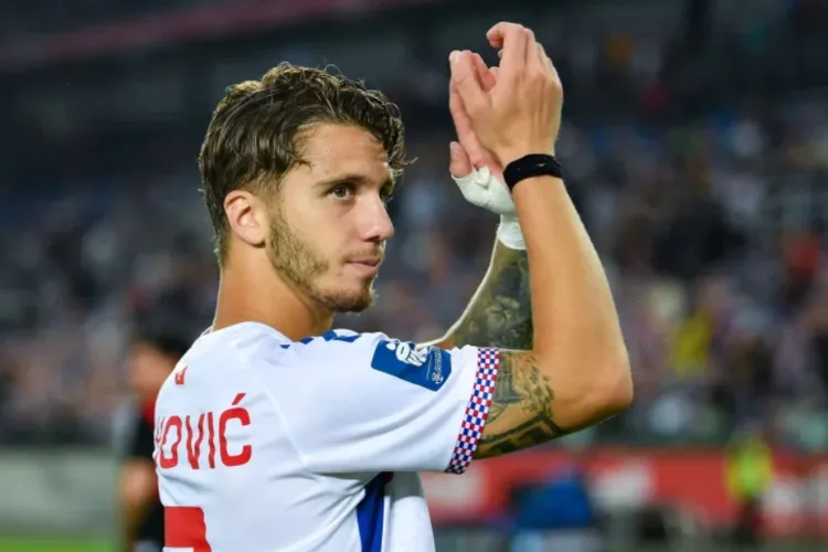 Transfer pentru titlu la CFR Cluj! Patronul Varga nu s-a mai uitat la bani și a adus un super atacant după marea victorie cu FCSB: „Bine ai venit!”