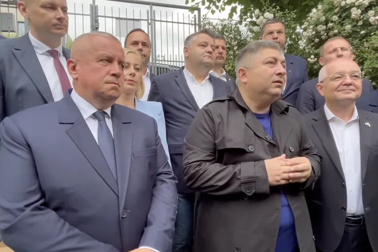 PNL Cluj acuză opoziția din Consiliul Local de populism: „Trei juriști, din trei partide diferite, nu au reușit să calculeze 3 zile libere”