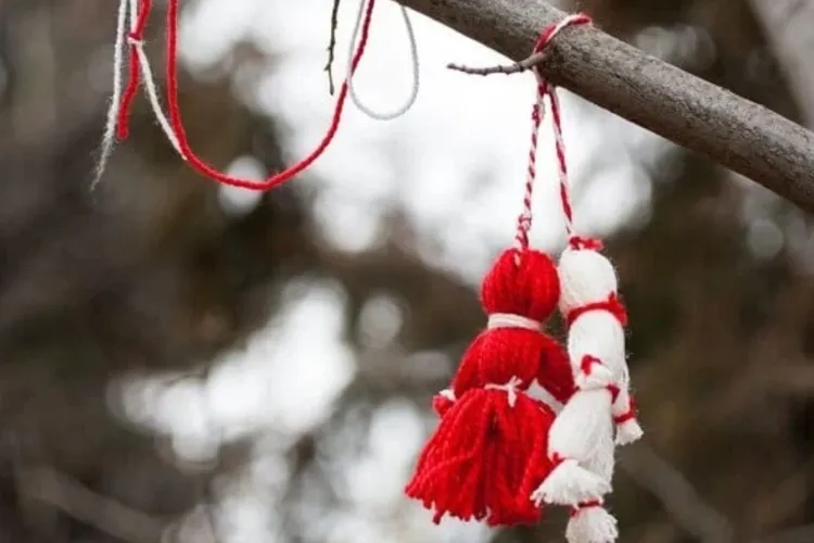 Târgul de Mărțișor 2026 la Florești: Elevii din comună își expun creațiile la Primărie și invită clujenii să aleagă mărțișoare făcute cu suflet