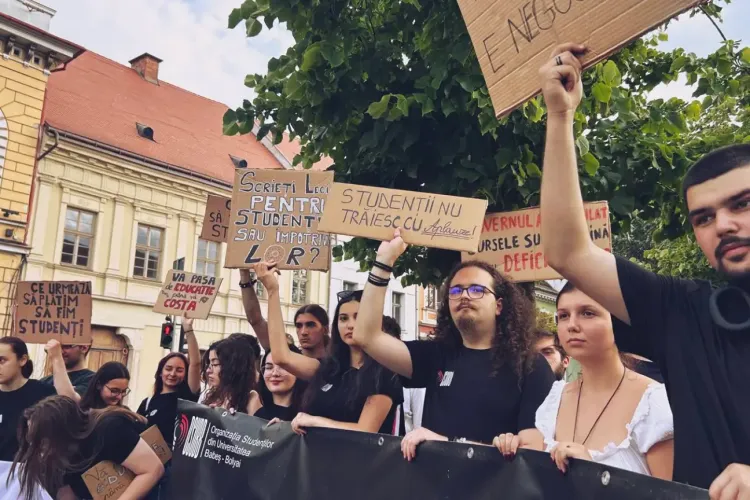 Studenții UBB Cluj ies în stradă. Ce nemulțumiri au: „Pentru mii de tineri, este o povară”. Viața în Cluj-Napoca devine tot mai complicată