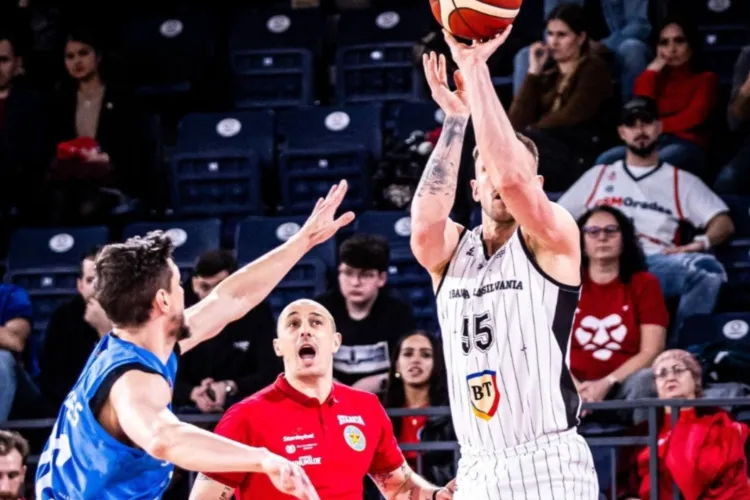 U-BT, spectacol total la Oradea! Clujenii trec clar de Dinamo și merg în finala Cupei României