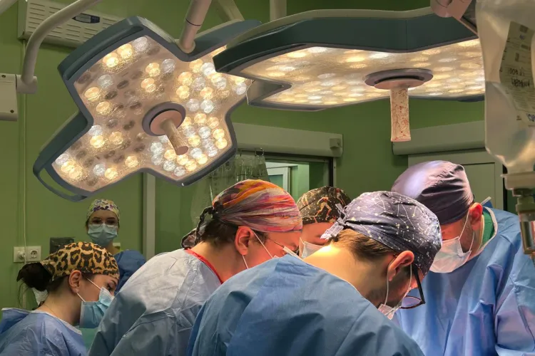  Gestul care a schimbat destine! Medici din Cluj, Târgu Mureș și București au redat speranța unor pacienți grav bolnavi  