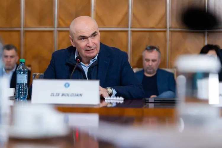 Bolojan promite șoc în economie: Reforma administrației și relansarea economică vor fi adoptate simultan înainte de bugetul 2026!