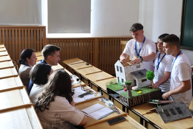 Ești elev în clasa a XI-a sau a XII-a? Concursul „Construcțiile Viitorului” îți poate aduce admiterea la UTCN cu nota 10 și un start în carieră