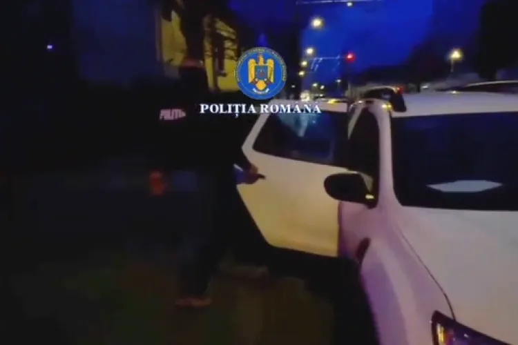 Un bărbat de 28 de ani din Cluj, urmărit internațional, a fost extrădat din Italia și încarcerat de polițiștii clujeni 